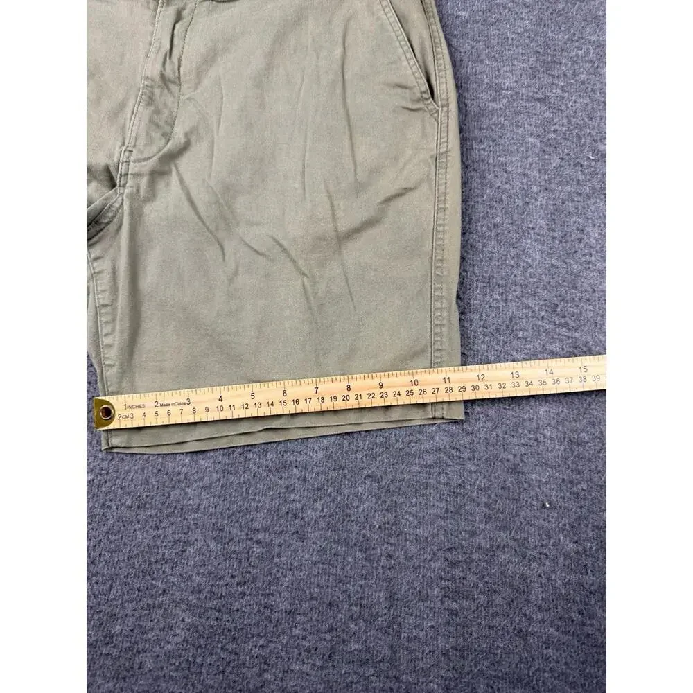 H&M Men's Casual Khaki Shorts Size‎ XL